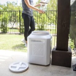 Gamma2 Vittles Vault Outback Bird Food Storage, 35-lb -Sunny Decor Shop 232934 PT1. AC SS1800 V1588188372