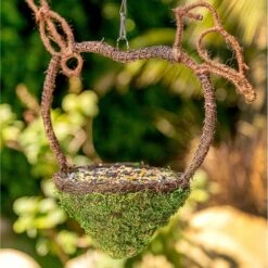 Galapagos Woven Bird Feeder, Sparrow, Fresh Green -Sunny Decor Shop 257699 PT1. AC SS1800 V1684412697